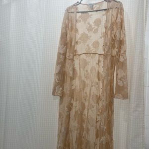 Forever 21 Maxi Robe